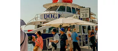 Murano e Burano: Tour guidato con 3 ore libere a Burano