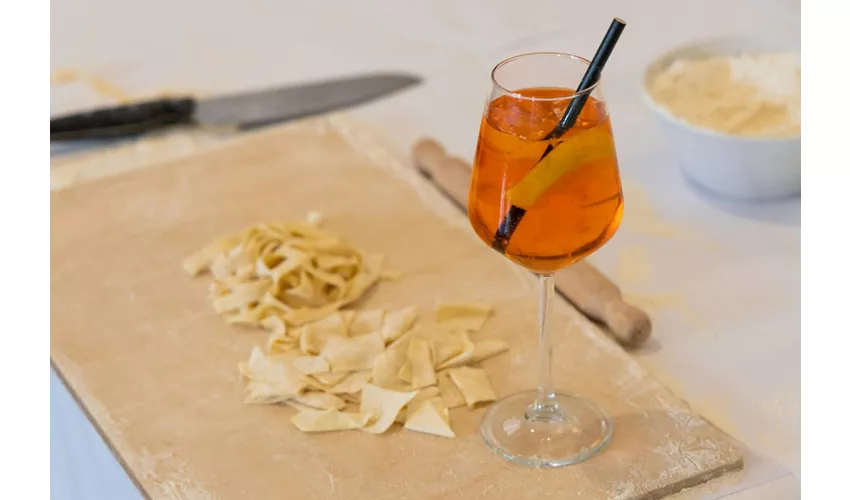 Rome: Spritz & Pasta Making Class