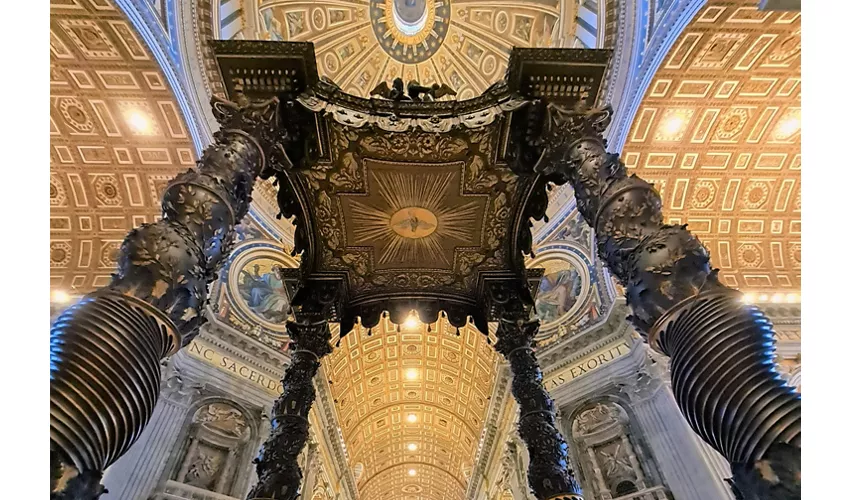 Basílica de San Pedro: Tour guiado + Acceso a las Grutas Vaticanas
