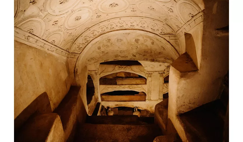 Rome: Guided Underground Tour with Catacombs & Bone Crypt Entry