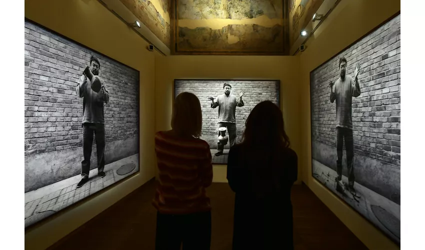 Palazzo Fava: "Mostra "Louise Nevelson