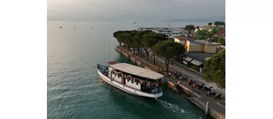 Lago de Garda: Excursión histórica en barco desde Peschiera del Garda