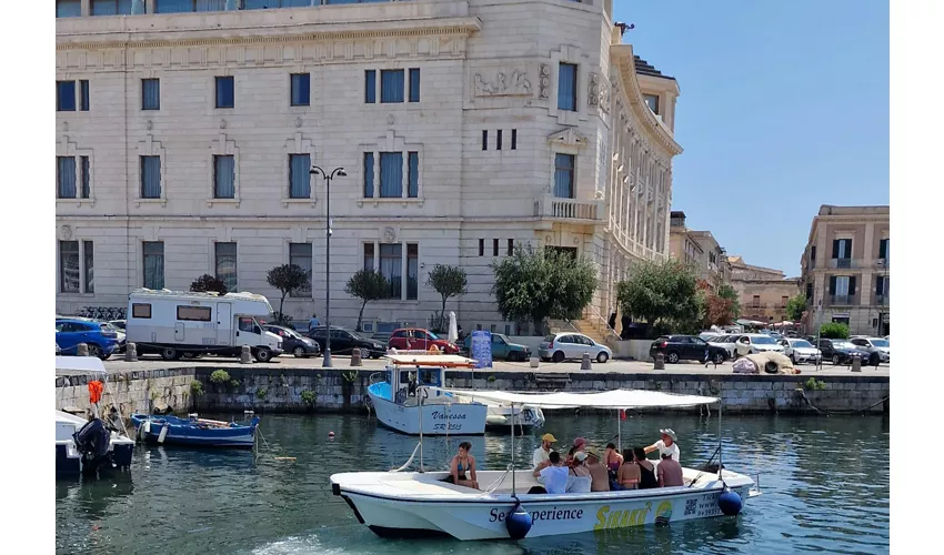Ortigia: Geführte Boot Tour + Schnorcheln + Schwimmen + Getränke