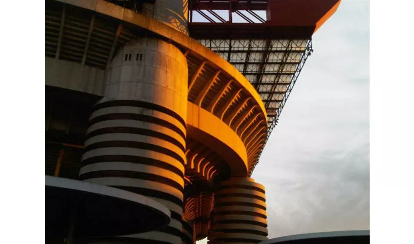 San Siro Stadium Tour: Reserved Entrance