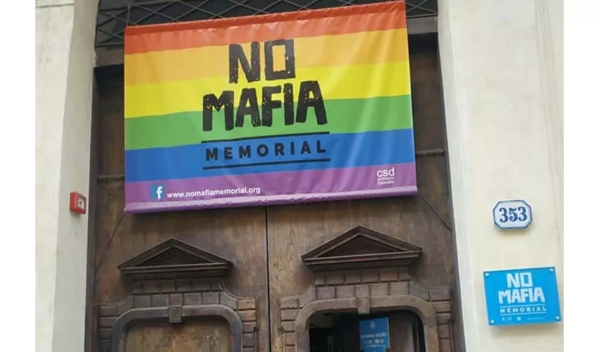 Palermo: tour guidato della storia della mafia + degustazione di cibo di strada