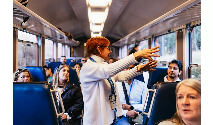 Comer See & St. Moritz: Tagestour ab Mailand + Fahrt mit der roten Bernina-Bahn & Bootstouren