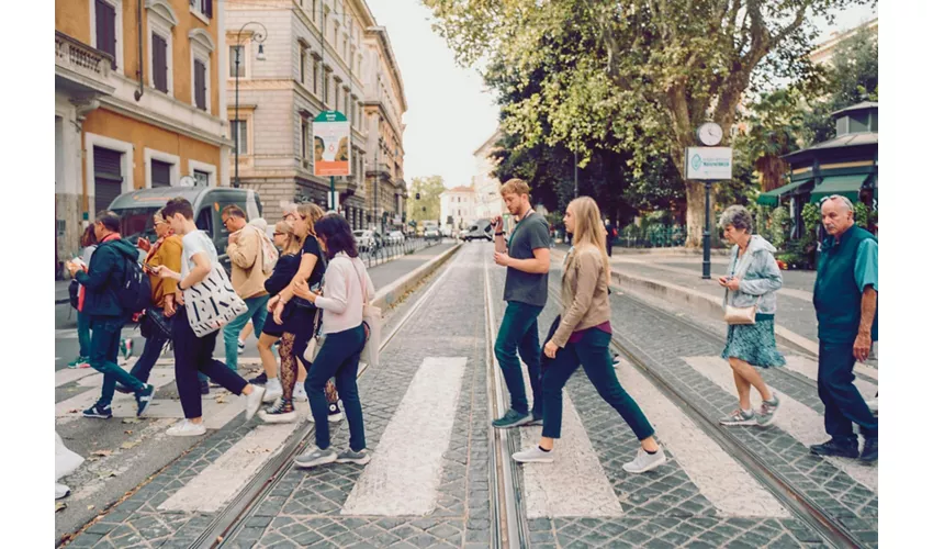 Roma: Tour guidato a piedi + visita al Pantheon