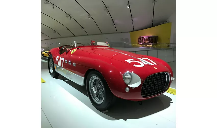 Museos Enzo Ferrari Módena: Billete de entrada