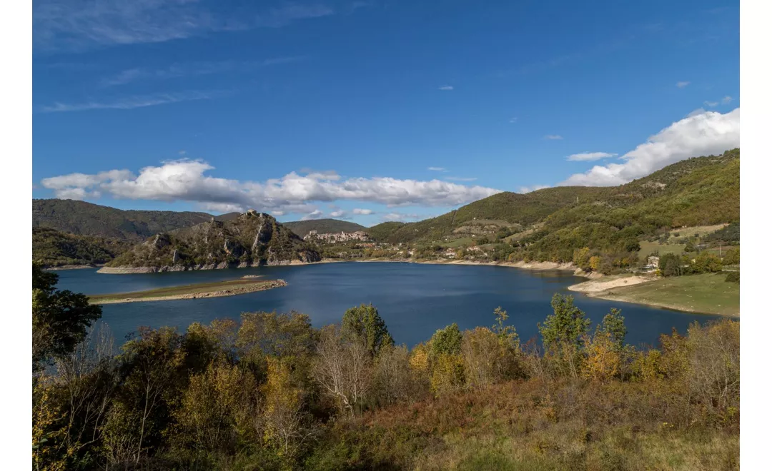 Rocca Sinibalda - Castel di Tora