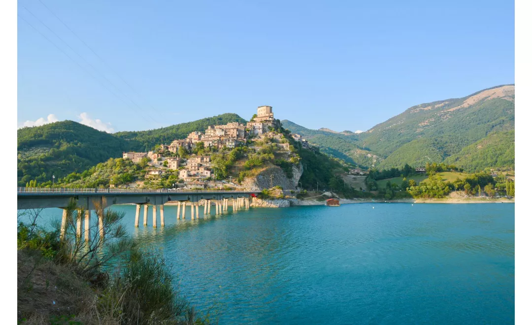 Castel di Tora - Orvinio
