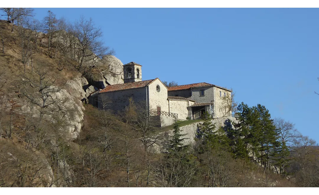 Cammino-di-San-Francesco-da-Rimini-a-La-Verna-OK-Tappa5-Var1-Foto-CerbaioloInverno.jpg