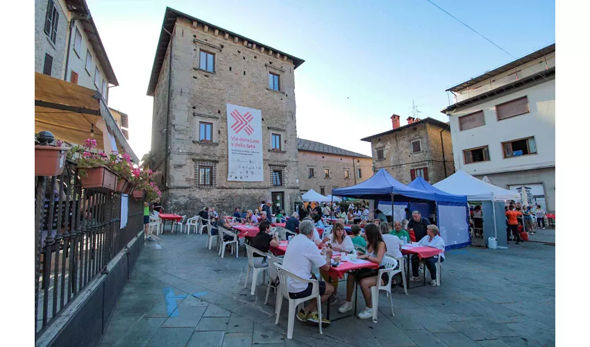Della Lana e della Seta – Festa da Via e de todos os caminhos