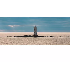 Faro dello Scoglio Mangiabarche