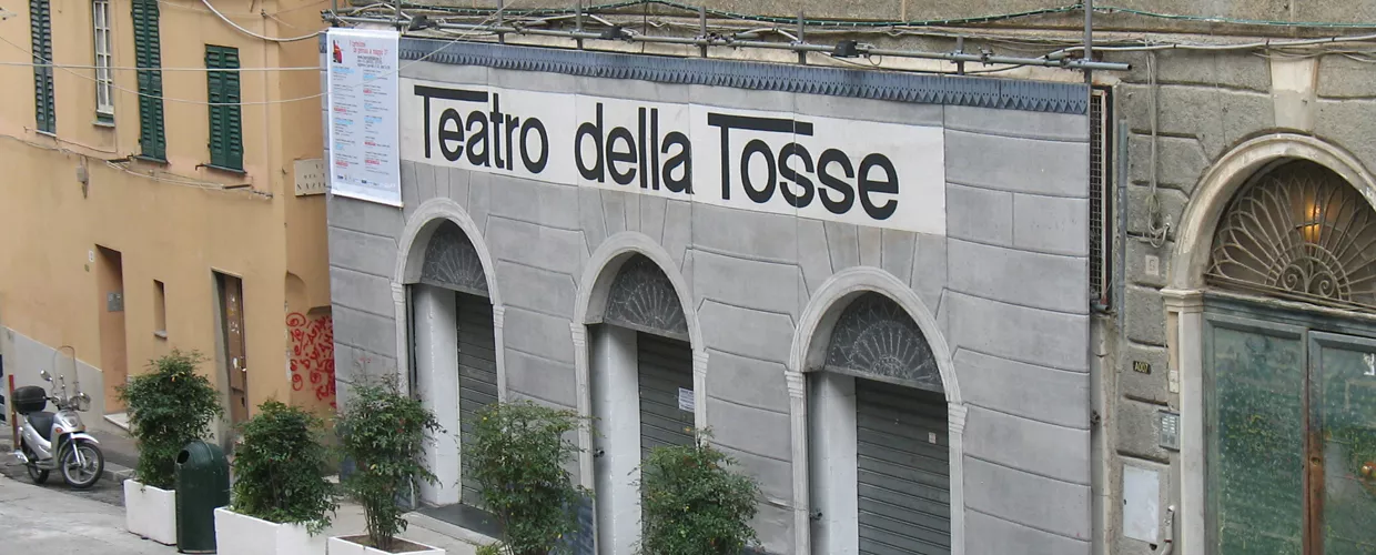 La vecchia facciata del teatro di S. Agostino