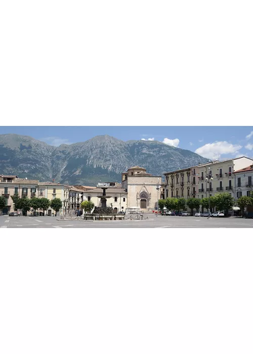 Piazza Garibaldi a Sulmona