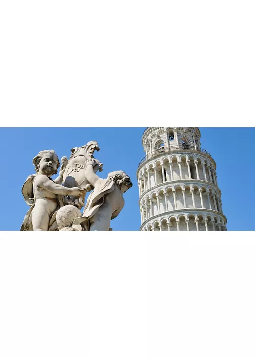 La Torre di Pisa vista dalla Fontana dei Putti