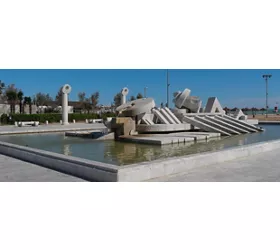 La Nave, la fontana di Cascella - Pescara