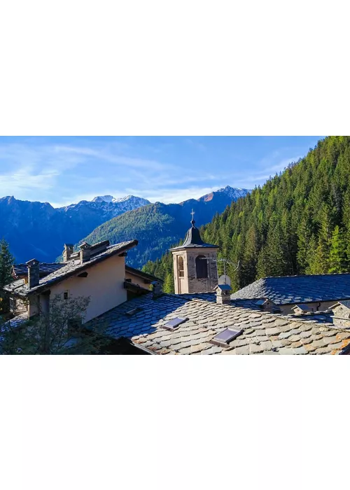 Les villages valdôtains d'Etroubles, Saint-Rhémy et Valpelline : célèbres pour la Via Francigena, le jambon et la Fontina