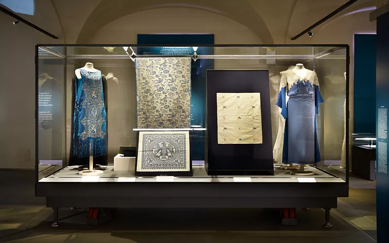 Due secoli di textile e fashion design