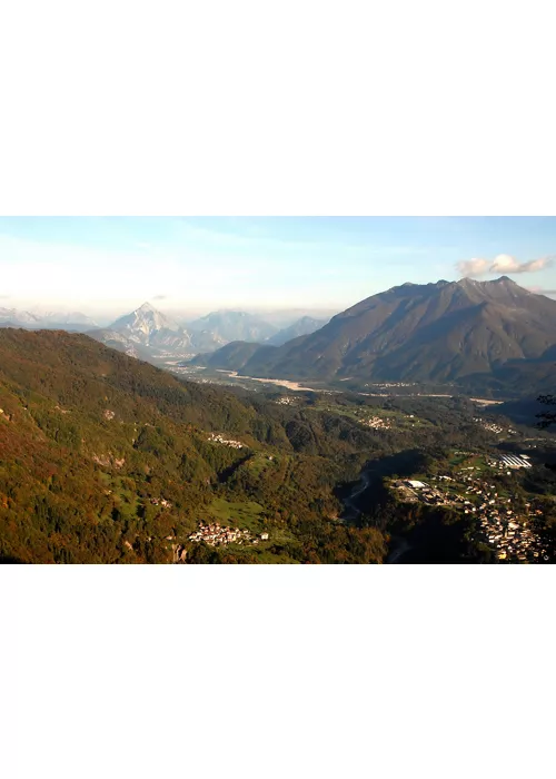 Veduta di Ampezzo e dell’alta val Tagliamento