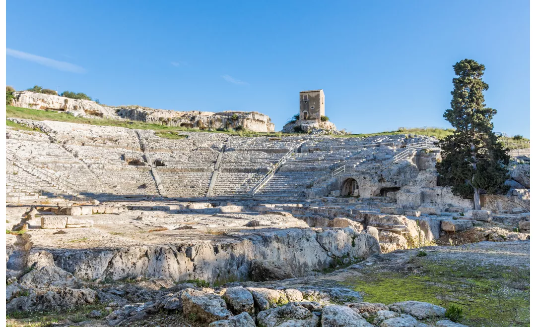 Il teatro greco di Siracusa, nel parco archeologico della Neapolis