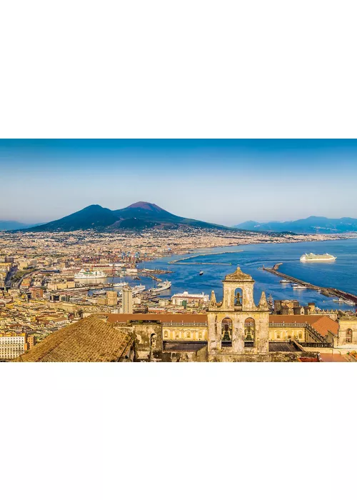 Il golfo di Napoli con il Vesuvio sullo sfondo