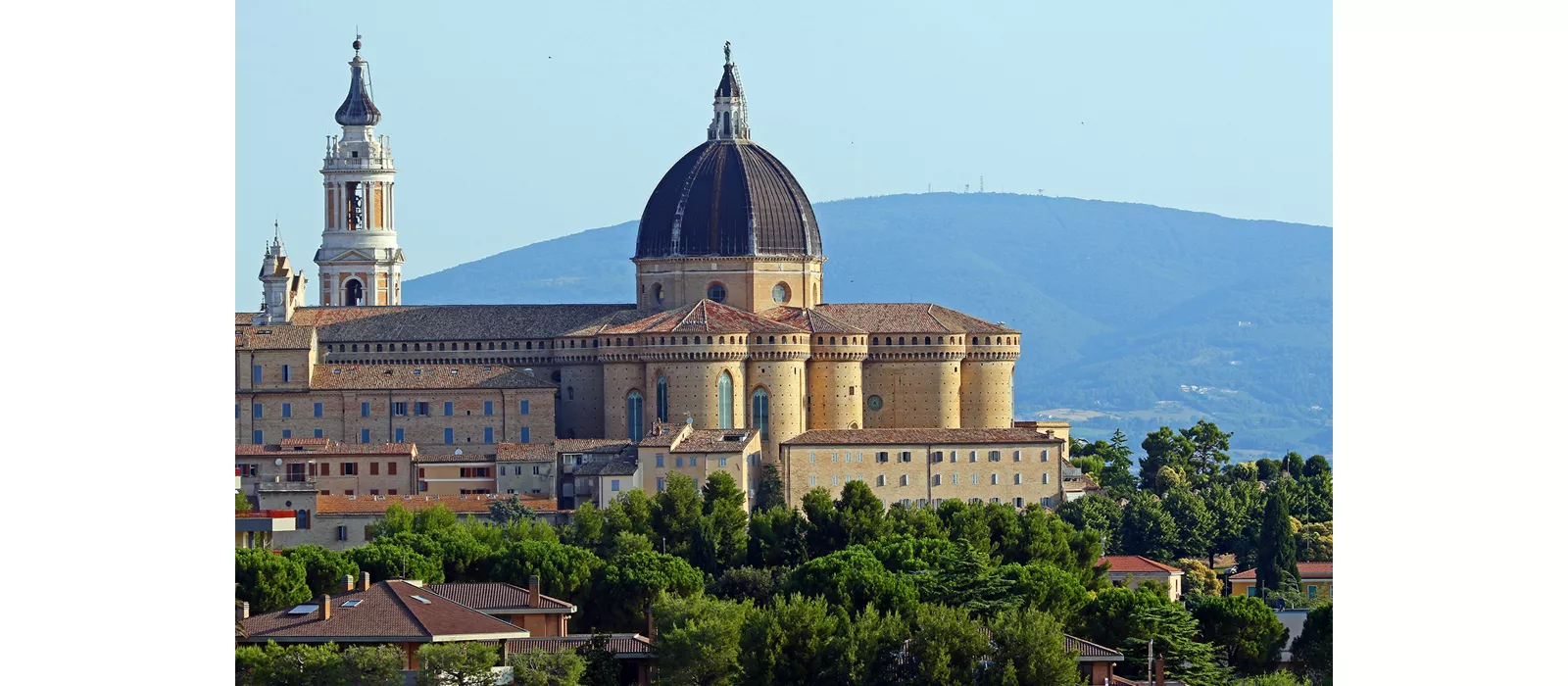 La basilica della Santa Casa a Loreto