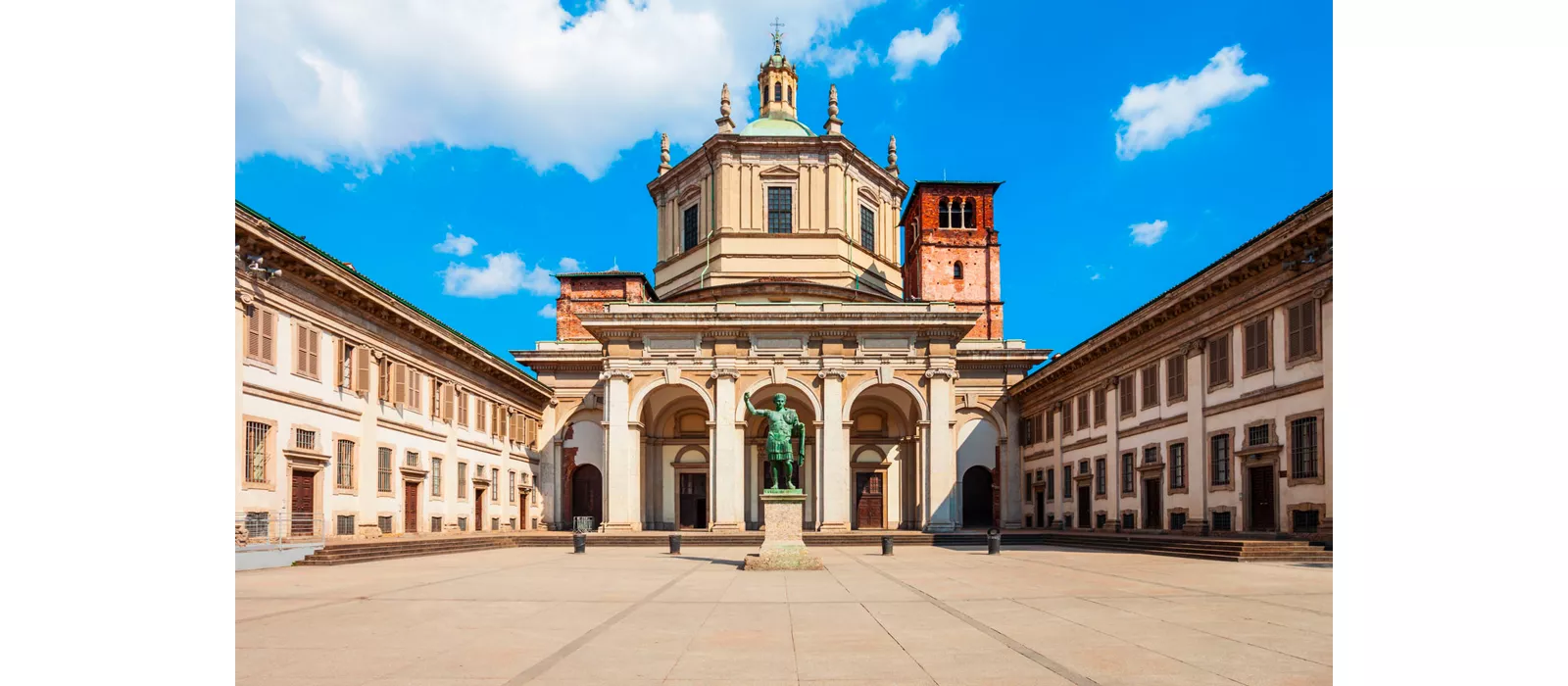 La basilica di S. Lorenzo Maggiore