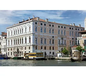 Palais Grassi.jpg
