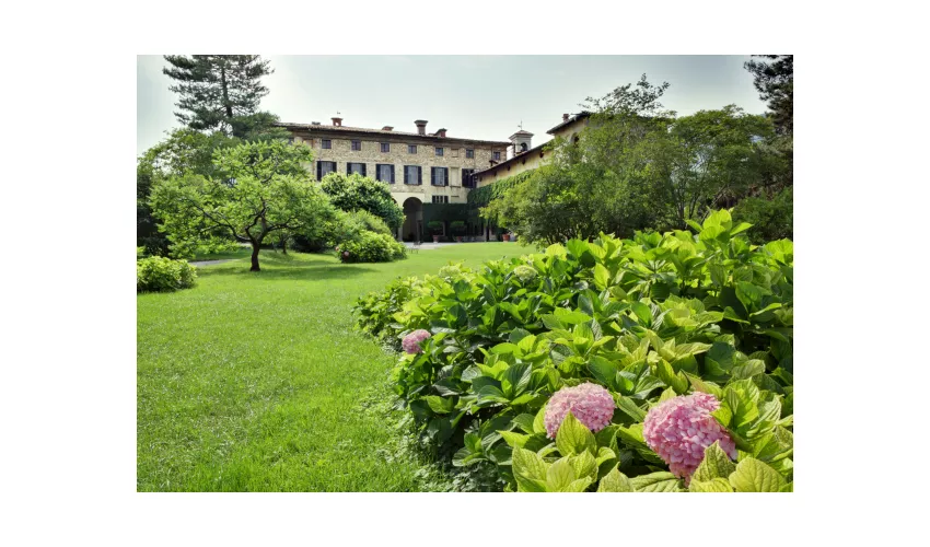 Palazzo Monti della Corte
