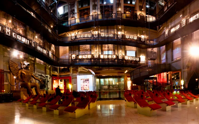 La Mole : une visite du Musée du Cinéma