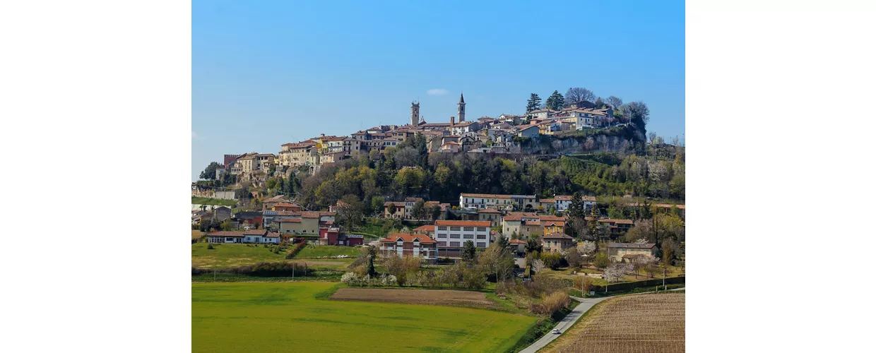 Rosignano Monferrato, Italian village in Piedmont Italia.it