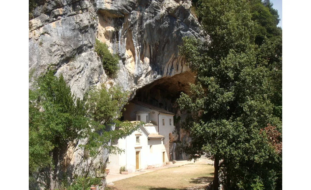 San-Benedetto-Tappa-13-Foto-Collepardo-Eremo-di-Madonna-delle-Cese.jpg