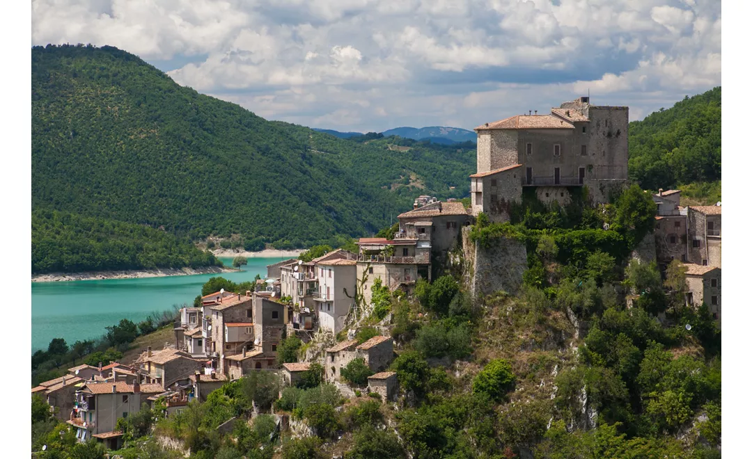 Rocca Sinibalda - Castel di Tora