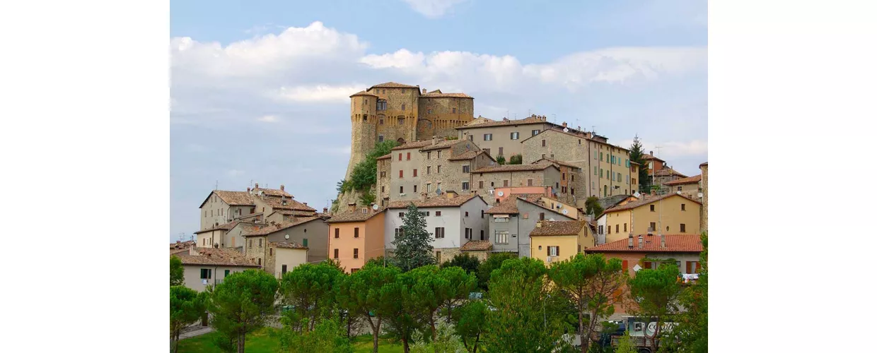 Sant'Agata_Feltria-RN-veduta_sant'agata_feltria-ph.Goldmund100-cc_by_sa_30