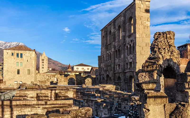 EVENTI ED ENOTOUR - ITALIA.IT - TEATRO ROMANO AOSTA - VALLE D'AOSTA