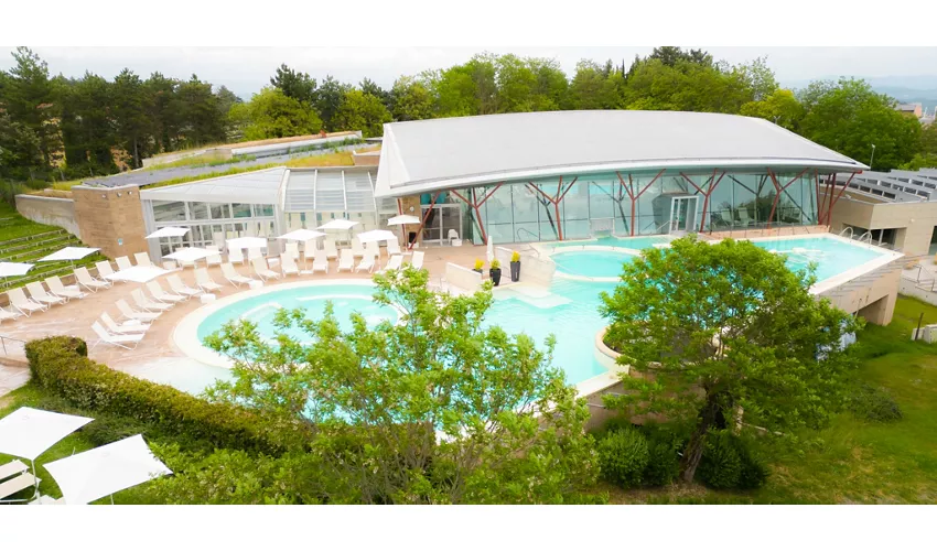 Chianciano Terme, tra le Piscine Theia e i percorsi sensoriali