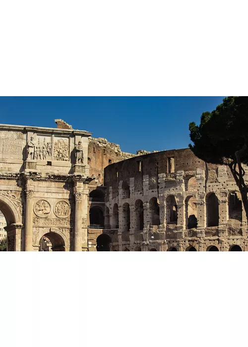 Via Crucis dal Colosseo per celebrare il Venerdì Santo