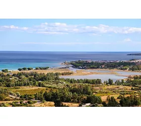 Posada, paesaggio con vista mare