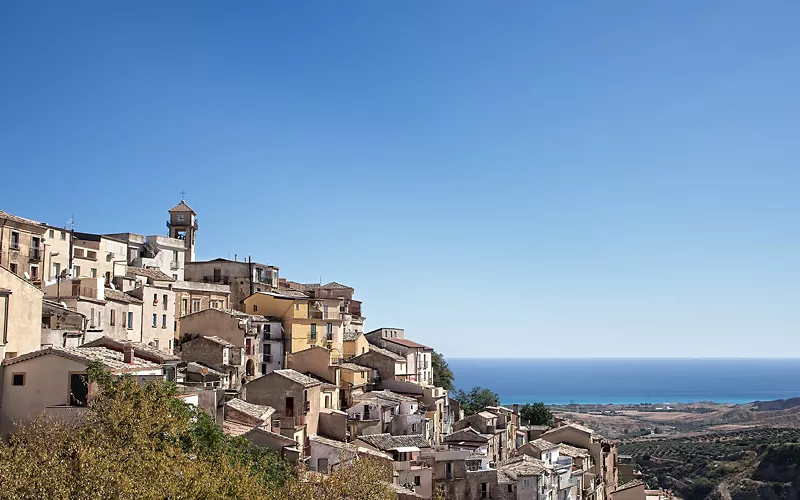 Badolato, vista del borgo