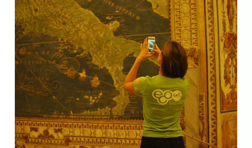 Vatican Museums & Sistine Chapel: Small Group Guided Tour