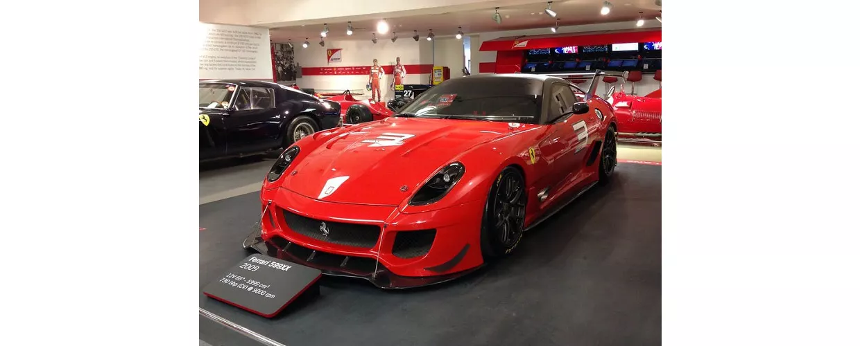 Museo Ferrari Maranello: Entrada