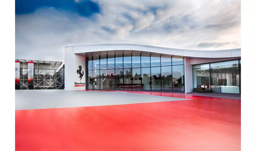 Maranello: Entrada sin colas al Museo Ferrari + Simulador de F1