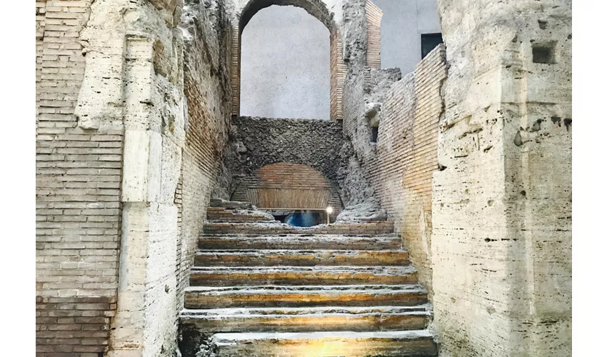 Rome: Piazza Navona Underground & Multimedia Experience