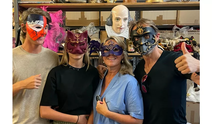 Taller de Máscaras Venecianas