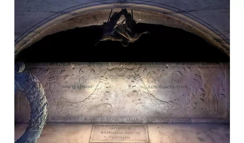 Pantheon: Biglietto con accesso rapido + Tour guidato