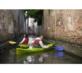 Venice: Guided Kayak Tour