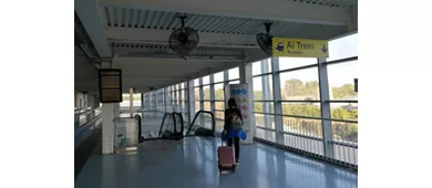 Cagliari: Trasferimento in treno di sola andata dall'aeroporto di Elmas alla stazione di Cagliari