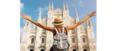 Milan: Small Group Walking Tour