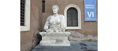 Roma: Tour delle statue parlanti